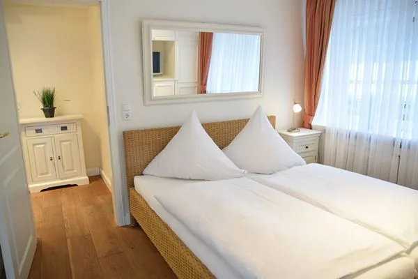 Schlafzimmer  Kampstr. 9, W3, GB3