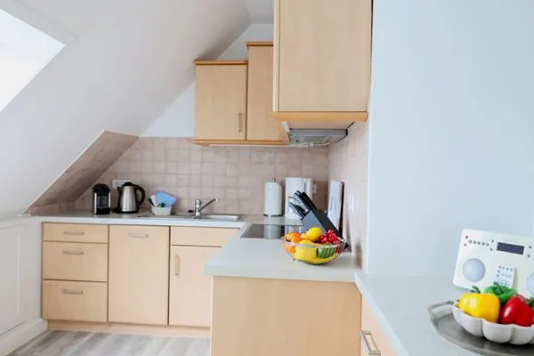 Küche / Küchenzeile  Skellinghörn 24, Whg. 5, DG