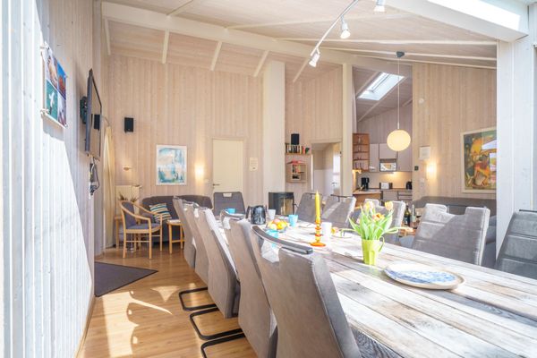  Ferienhaus Kum Weer  - Essbereich