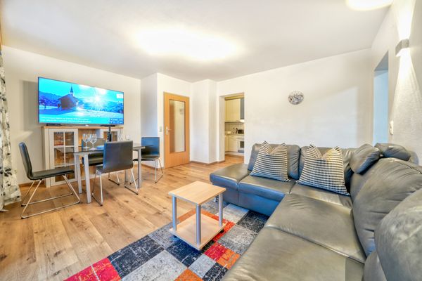  Appartement Tini Zell am See - TV / Multimedia