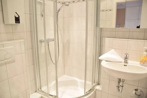 Badezimmer  Kjeirstr. 19-21, Whg. 101