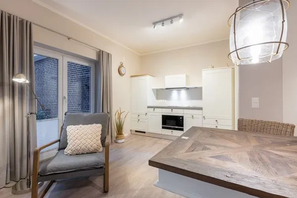 Küche / Küchenzeile  Kirchenweg 25b, EG