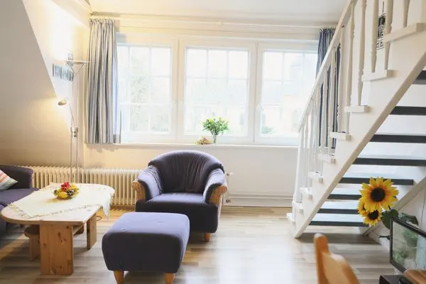 Wohnzimmer  Kirchenweg 39, Whg. 21