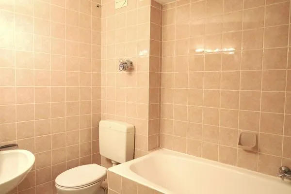 Badezimmer  Kirchenweg 39, Whg. 21