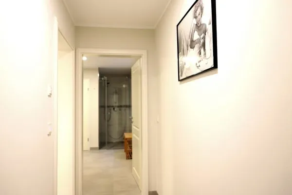 Empfang  Nordhedig 7, Whg. 7a