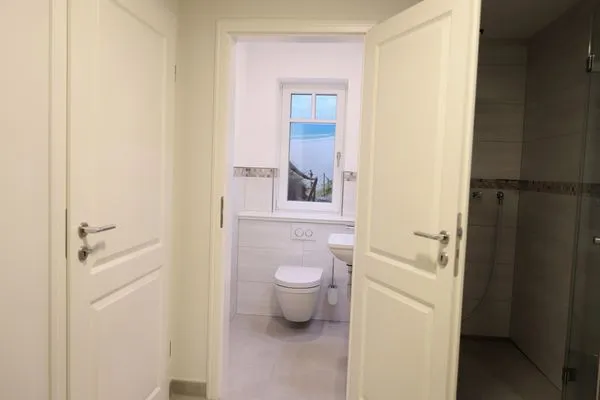 Empfang  Nordhedig 7, Whg. 7a