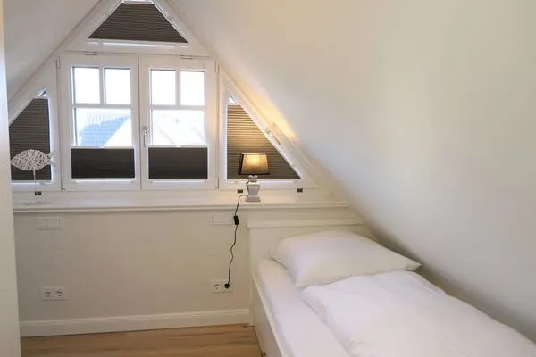 Schlafzimmer  Nordhedig 7, Whg. 7c