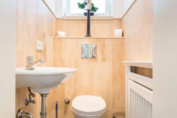 Gäste-WC  Ostertresker 78, DHH