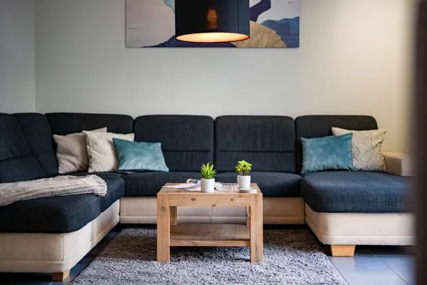 Ferienhaus Aurora Roebel Wohnzimmer mit Terrassen Zugang  Aurora