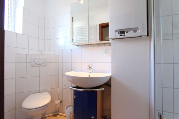  RH Finkenweg 9 d Möwe Kellenhusen - Badezimmer