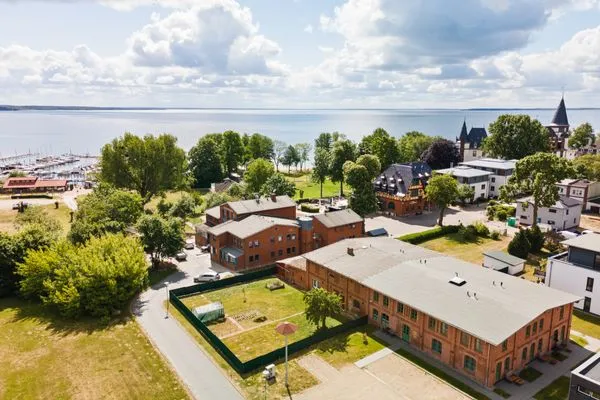 Ferienwohnung Müritznest Klink - Außenansicht des Gebäudes  Müritznest