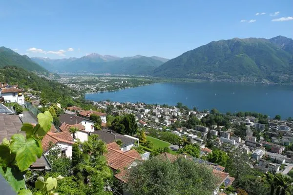 View of landmark  Casa Santa Barbara