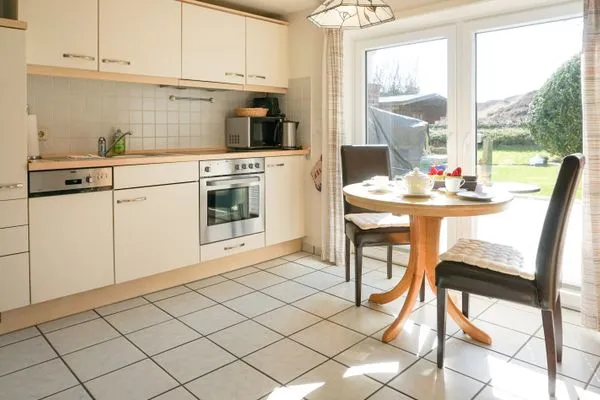 Küche / Küchenzeile  Westwärts