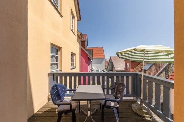 Ferienwohnung Blaue Kombüse Waren (Müritz) - mit Balkon  Blaue Kombüse