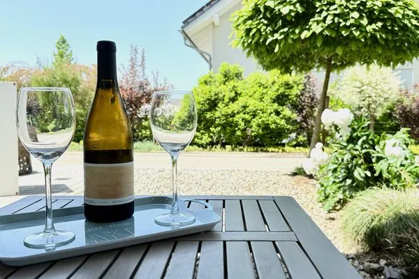 Ferienhaus Allgäutraum Ferienapartment Allgäuträumchen Seenahes Allgäu - Sitzbereich im Garten