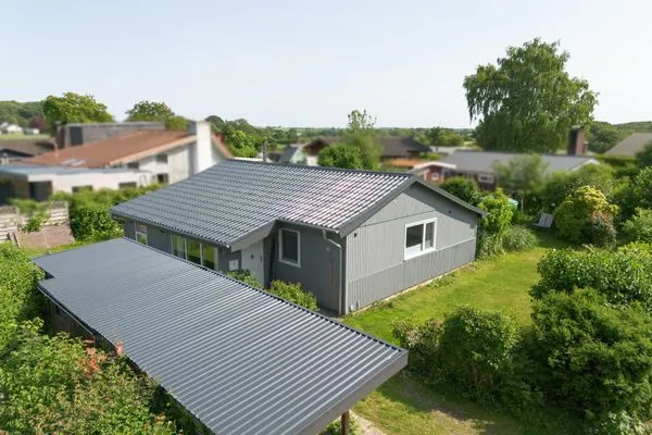 Das Ferienhaus VITA mit Garten  VITA Sonnholm