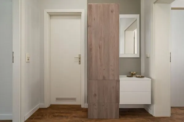 Ferienwohnung Hafenkino Waren (Müritz) - Flur im Eingangsbereich  Hafenkino