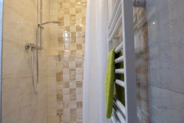 Badezimmer  Unser Landhaus - Lastering Ferienhäuser & Apartments