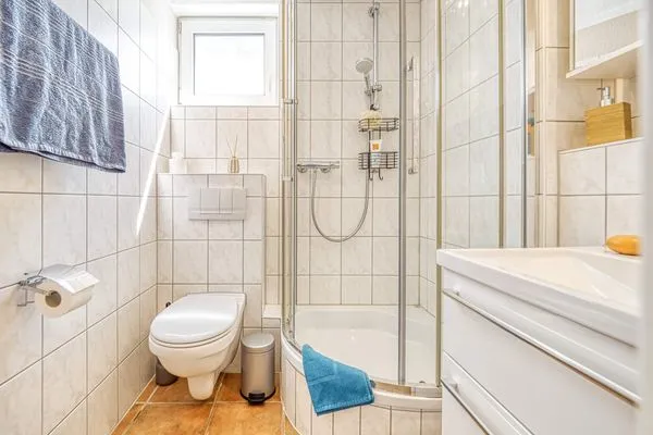 Badezimmer mit Dusche Residenz am Strand Seeschwalbe - Wohnung 4-62