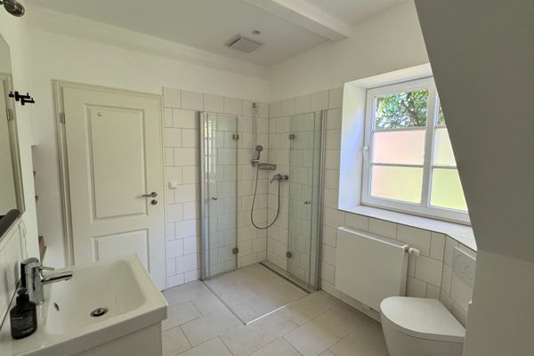  Tetenbüllerbü - immer schulfrei ! Poppenbüll,Osterhever,Tetenbüll - Dusche