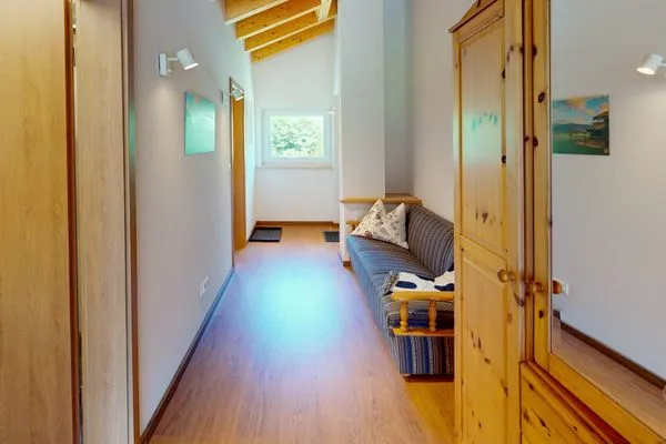 Decorative detail  StoaNest - Wetterstoa