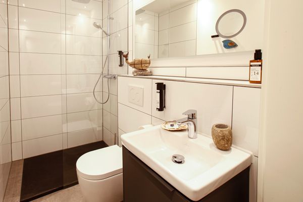  Ferienwohnung Dünenloft Wangerooge - Badezimmer
