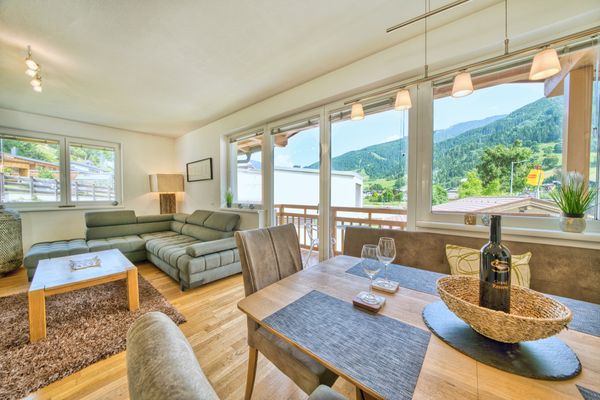  Apartment Tauernblick - Top 6  - Wohnzimmer