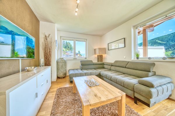  Apartment Tauernblick - Top 6  - Wohnzimmer