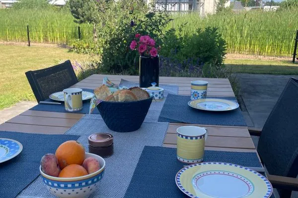  Marina Strandbad Chalet Inselperle mit Zaun Nr. 84