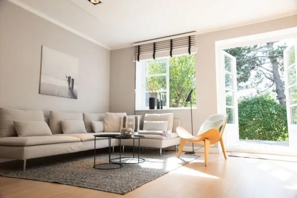 Wohnzimmer  List Lounge