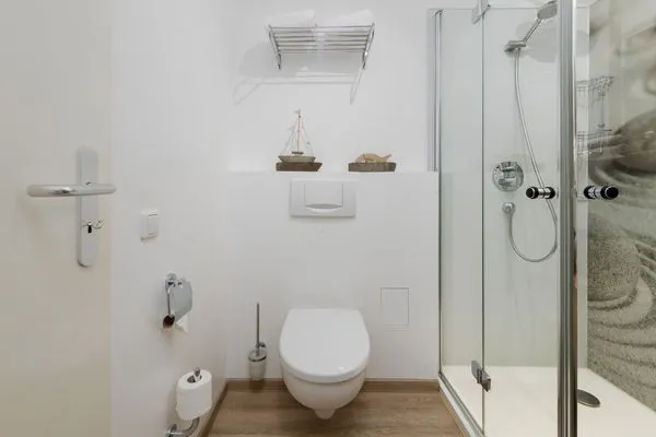 Ferienwohnung Dünensand Zingst Badezimmer mit Dusche  Dünensand