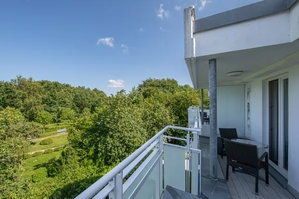 Ferienwohnung Seestern Zingst Balkon mit Blick auf Grünfläche  Seestern