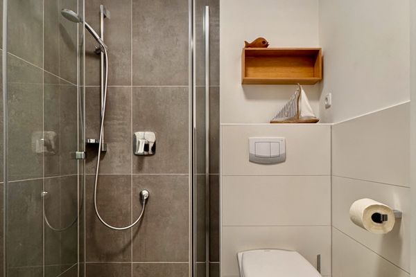 SCHUMUGGLERHUS App. 2/8 Zeese Erholungsort Wieck - 