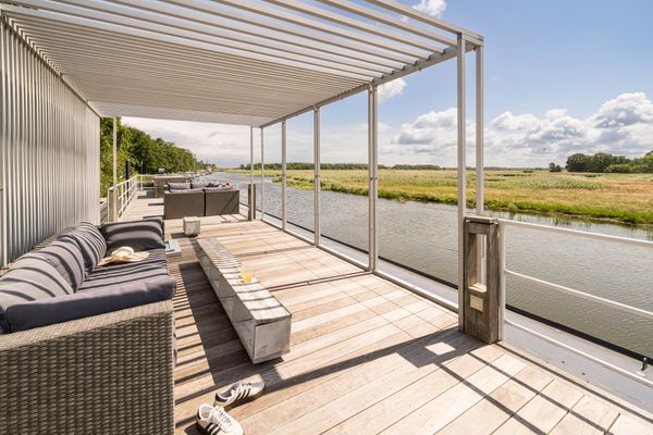  Urlauberschiff Störtebeker Prerow - Terrasse