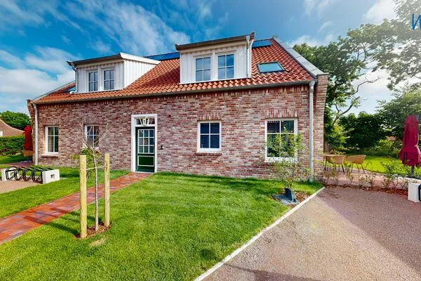 Hauptansicht Haus Christine Ferienwohnung Düünstuuv