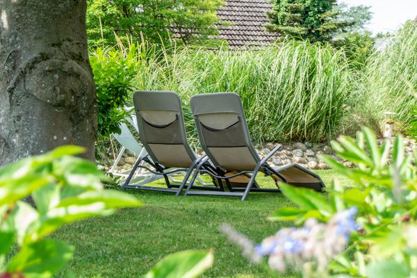  Ferienwohnung Wattlöwe Tönning - Gartenmöbel
