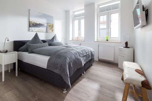 König Apartments Wohnung 1  - Schlafzimmer