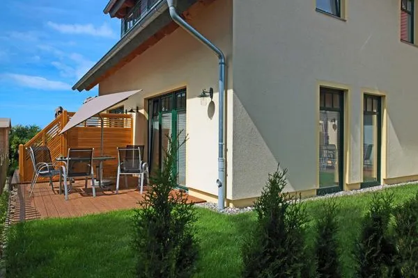 Terrace Doppelhäuser zum Reetmoor Haus Theresa