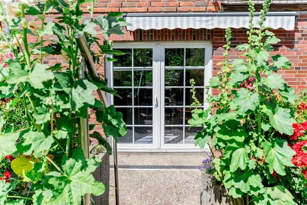 Fassade / Eingang  Bloomstieg