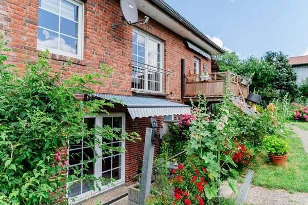 Fassade / Eingang  Bloomstieg