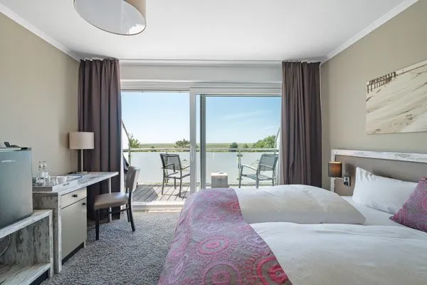 Strand No 1 Hotel Strand No 1 - Doppelzimmer - Meerblick SPO Bad - 