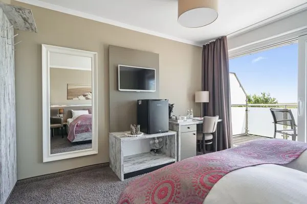 Strand No 1 Hotel Strand No 1 - Doppelzimmer - Meerblick SPO Bad - 