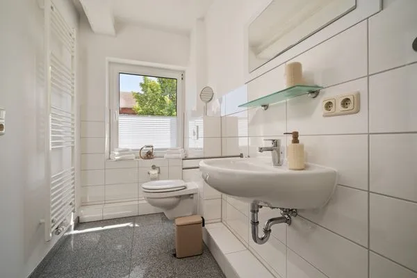 Seehus Malchow Badezimmer 1  Seehus