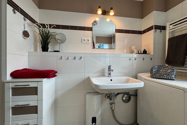 KÄPT´N BRASS Appartement 17, "Ostseeperle" incl. Strandkorb am Strand Ostseebad Dierhagen - 