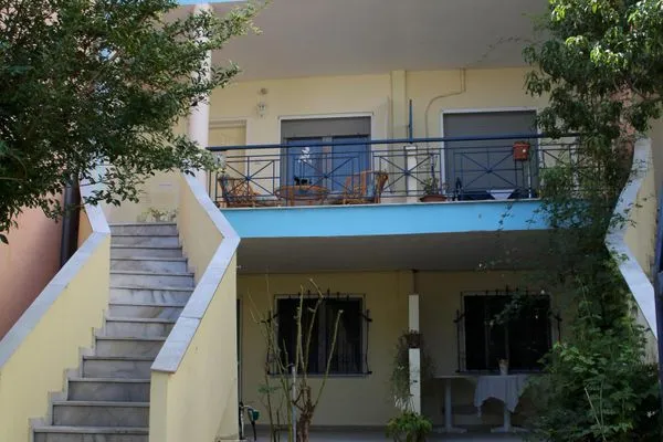 Hauptansicht  Litsa-Studio