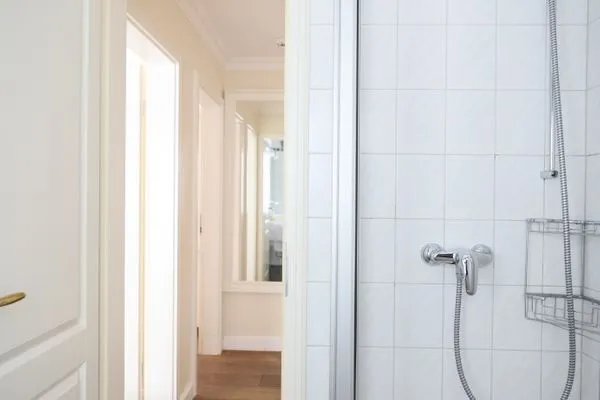 Badezimmer  Kampstr. 9, W3, GB3