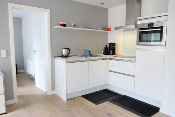 K&#xFC;che / K&#xFC;chenzeile  Bomhoffstr. 22a, Whg. 4, Blue Water