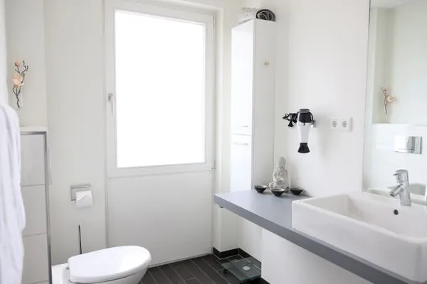 Badezimmer  Bomhoffstr. 22a, Whg. 4, Blue Water