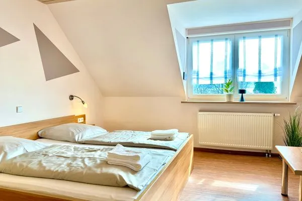 Ferienhaus Dani Ferienapartment Säntisblick Nonnenhorn - Schlafzimmer - Doppelbett