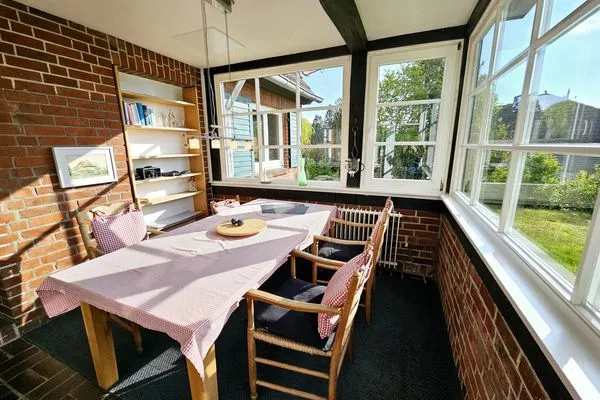 Haus Horizont- heller Wintergarten  Haus Horizont